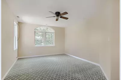11012 S Springfield Avenue, Chicago, IL 60655 - Photo 8