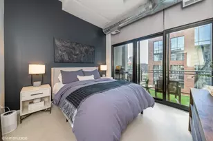 740 W Fulton St, Chicago, IL 60661 - Photo 10