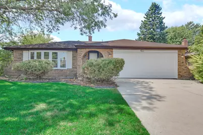 15606 Hollyhock Court, Orland Park, IL 60462 - Photo 2