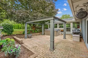 39W440 Campton Hills Dr, Campton Hills, IL 60175 - Photo 54