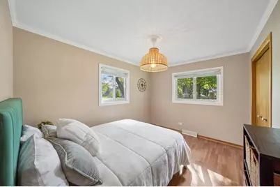 [Address not provided], Wheaton, IL 60187 - Photo 16