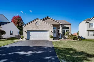 2107 Ashbrook Ct, Plainfield, IL 60586 - Photo 2