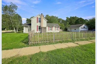 321 N Cottage Street, Rockton, IL 61072 - Photo 2