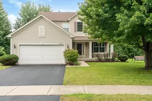 2425 Sir Barton Ln, Montgomery, IL 60538 - Photo 1