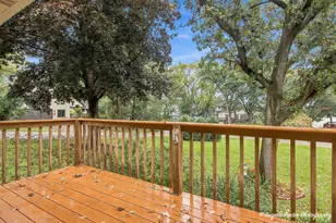 5104 E Lake Shore Dr, Wonder Lake, IL 60097 - Photo 26
