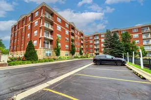 1 Itasca Pl, Itasca, IL 60143 - Photo 2