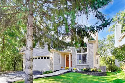250 Knoll Street, Wheaton, IL 60187 - Photo 2