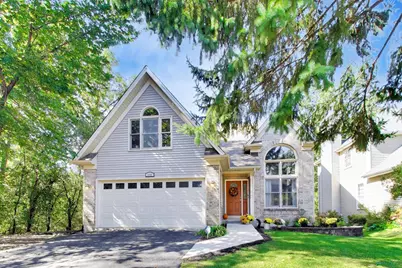 250 Knoll Street, Wheaton, IL 60187 - Photo 1