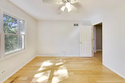 250 Knoll Street, Wheaton, IL 60187 - Photo 30