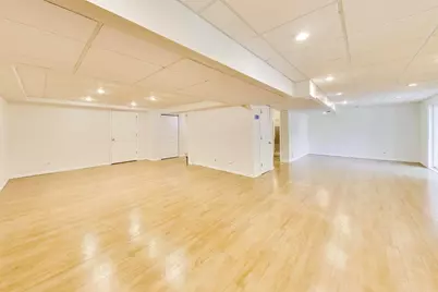 250 Knoll Street, Wheaton, IL 60187 - Photo 36