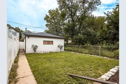 25 E 117th Place, Chicago, IL 60628 - Photo 18