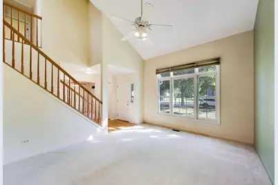 1120 Sumner Circle, Gurnee, IL 60031 - Photo 6