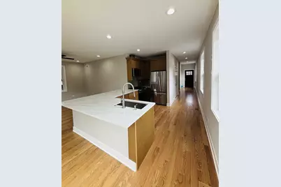 302 Hughes Avenue, Lockport, IL 60441 - Photo 4