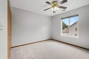 2811 Skylane Dr, Naperville, IL 60564 - Photo 14