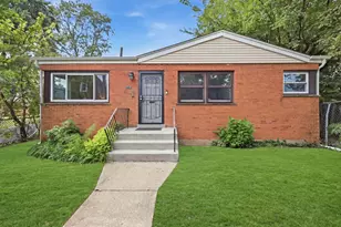 9810 S Loomis St, Chicago, IL 60643 - Photo 1
