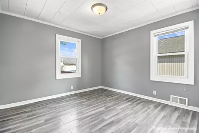 1621 Round Lake Drive, Round Lake Beach, IL 60073 - Photo 16
