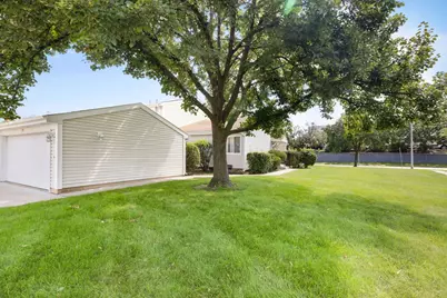 337 E Roland Drive, Glendale Heights, IL 60139 - Photo 14