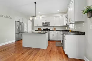 911 E Butterfield Circle, Shorewood, IL 60404 - Photo 12