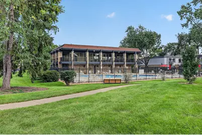 7353 Blackburn Avenue #K106, Downers Grove, IL 60516 - Photo 14