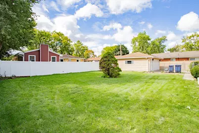 255 W Walnut Avenue, Des Plaines, IL 60016 - Photo 32