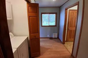 426 Pine St, Kewanee, IL 61443 - Photo 22