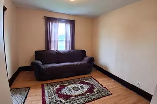 426 Pine St, Kewanee, IL 61443 - Photo 8