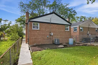 12343 S Lincoln Street, Calumet Park, IL 60827 - Photo 12