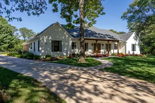 5 Bay Hill Dr, Coal Valley, IL 61240 - Photo 4