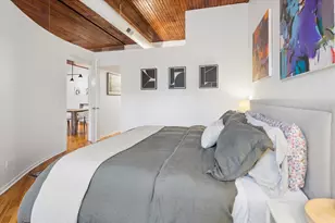 2021 W Willow St, Chicago, IL 60647 - Photo 10