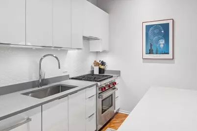 2021 W Willow Street #204, Chicago, IL 60647 - Photo 8