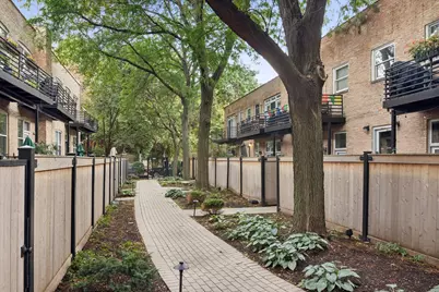 2021 W Willow Street #204, Chicago, IL 60647 - Photo 16