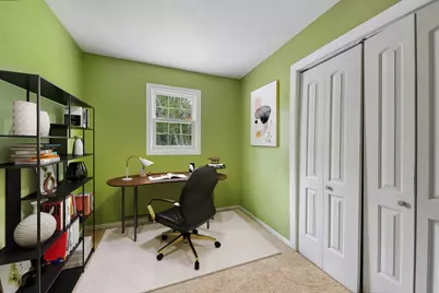 213 Edgemont Street, Mundelein, IL 60060 - Photo 18