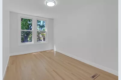 5837 N Marmora Avenue, Chicago, IL 60646 - Photo 22