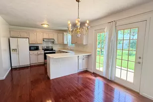 611 Buttercup Dr, Savoy, IL 61874 - Photo 4