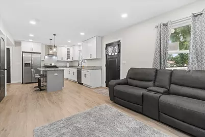1611 E Washington Street, Joliet, IL 60433 - Photo 6