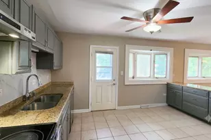 132 N Kitson Dr, Palatine, IL 60074 - Photo 8