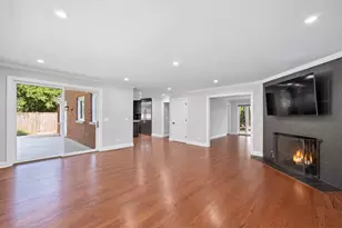 723 De Tamble Ave, Highland Park, IL 60035 - Photo 8