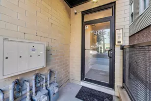 2246 N Western Ave, Chicago, IL 60647 - Photo 2