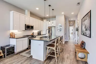 2246 N Western Avenue #4, Chicago, IL 60647 - Photo 8