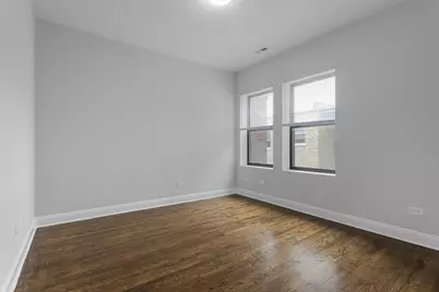 7528 N Seeley Avenue #305, Chicago, IL 60645 - Photo 8