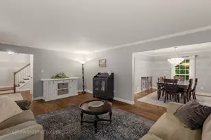 1110 E Gartner Rd, Naperville, IL 60540 - Photo 6
