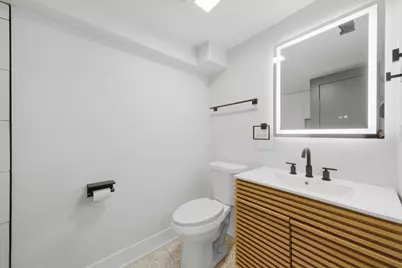 2814 W Balmoral Avenue, Chicago, IL 60625 - Photo 24