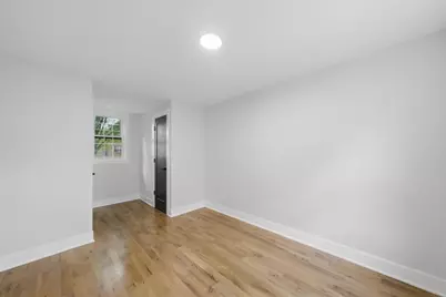 2814 W Balmoral Avenue, Chicago, IL 60625 - Photo 14