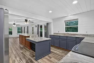 1080 W Jackson St, Belvidere, IL 61008 - Photo 12