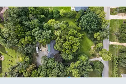 1080 W Jackson Street, Belvidere, IL 61008 - Photo 2