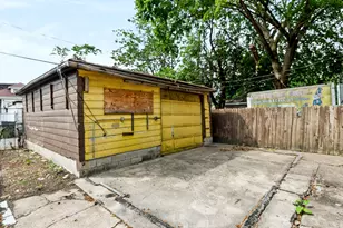 7838 S Paulina St, Chicago, IL 60620 - Photo 30