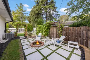 390 S Kenilworth Ave, Glen Ellyn, IL 60137 - Photo 28