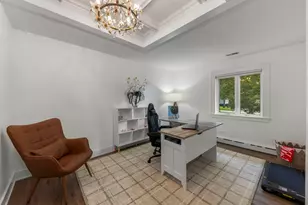 390 S Kenilworth Ave, Glen Ellyn, IL 60137 - Photo 18