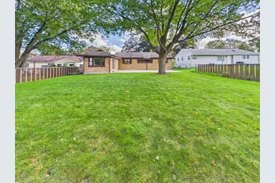 919 Woodland Drive, Rockford, IL 61108 - Photo 36