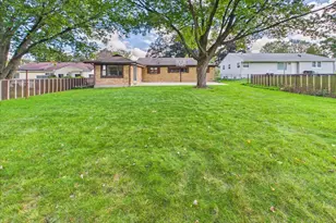 919 Woodland Dr, Rockford, IL 61108 - Photo 36